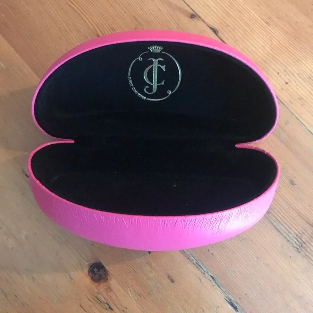 Juicy Couture 🍭juicy couture